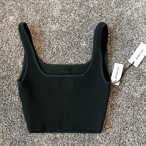 Aritzia Babaton Sculpt Crop Tank - Picture 2 of 3